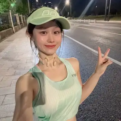 姚晨英